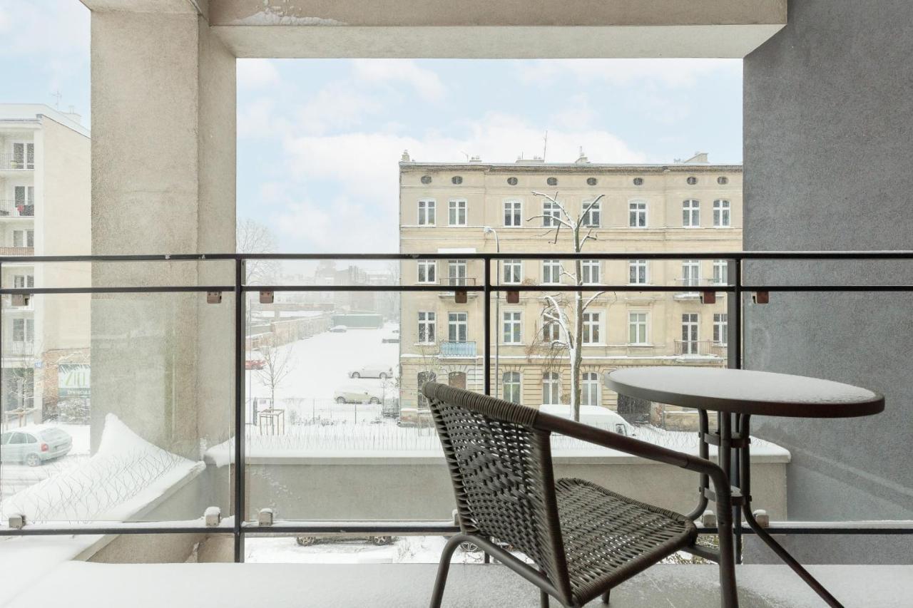 Modern One Bedroom Apartment With Parking In Lodz By Renters Prestige Ngoại thất bức ảnh